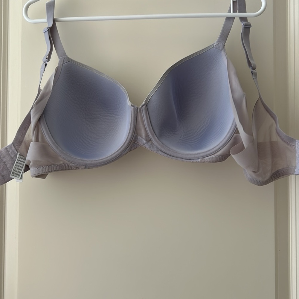 Wacoal Drape Back Net Effect Padded Underwire Bra… - image 7